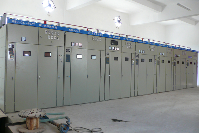 Electric control cabinet