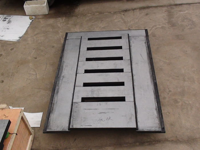 Graphite insulation
